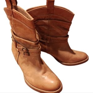 Steve Madden Women's Tanner Boot Size 7 - Block Heel Tan Leather Slouch Pull On